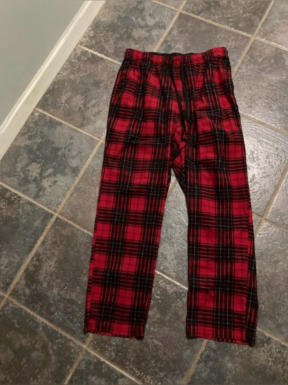 Nautica Men's Red and Blue Plaid Lounge Pants - Size M
